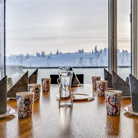 빌라 Rukavuorenhuippu *