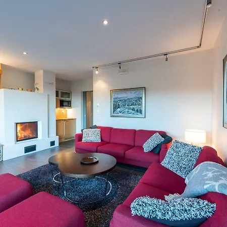 Rukavuorenhuippu Villa *